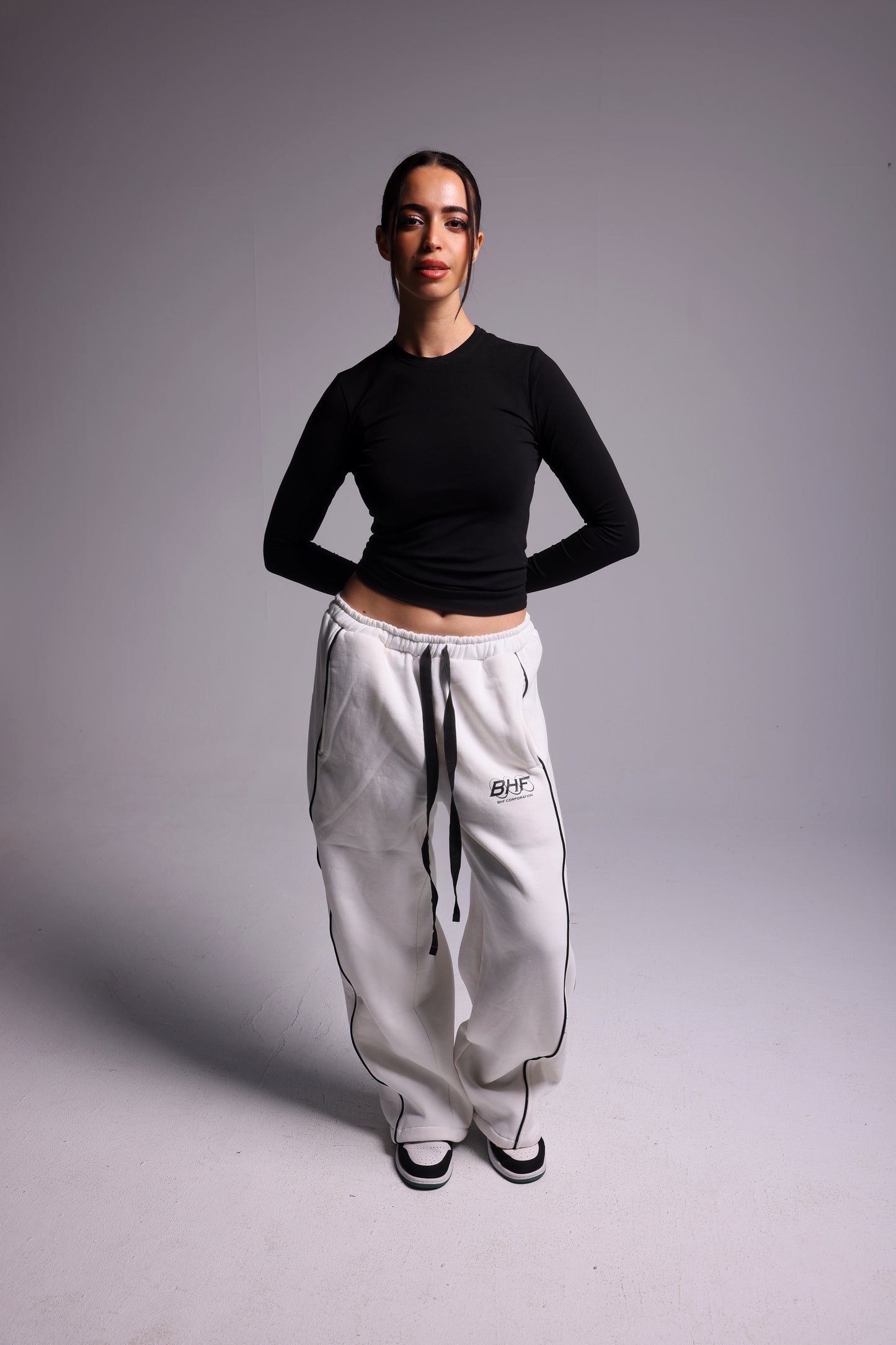 BLACK LONG SLEEVE TOP